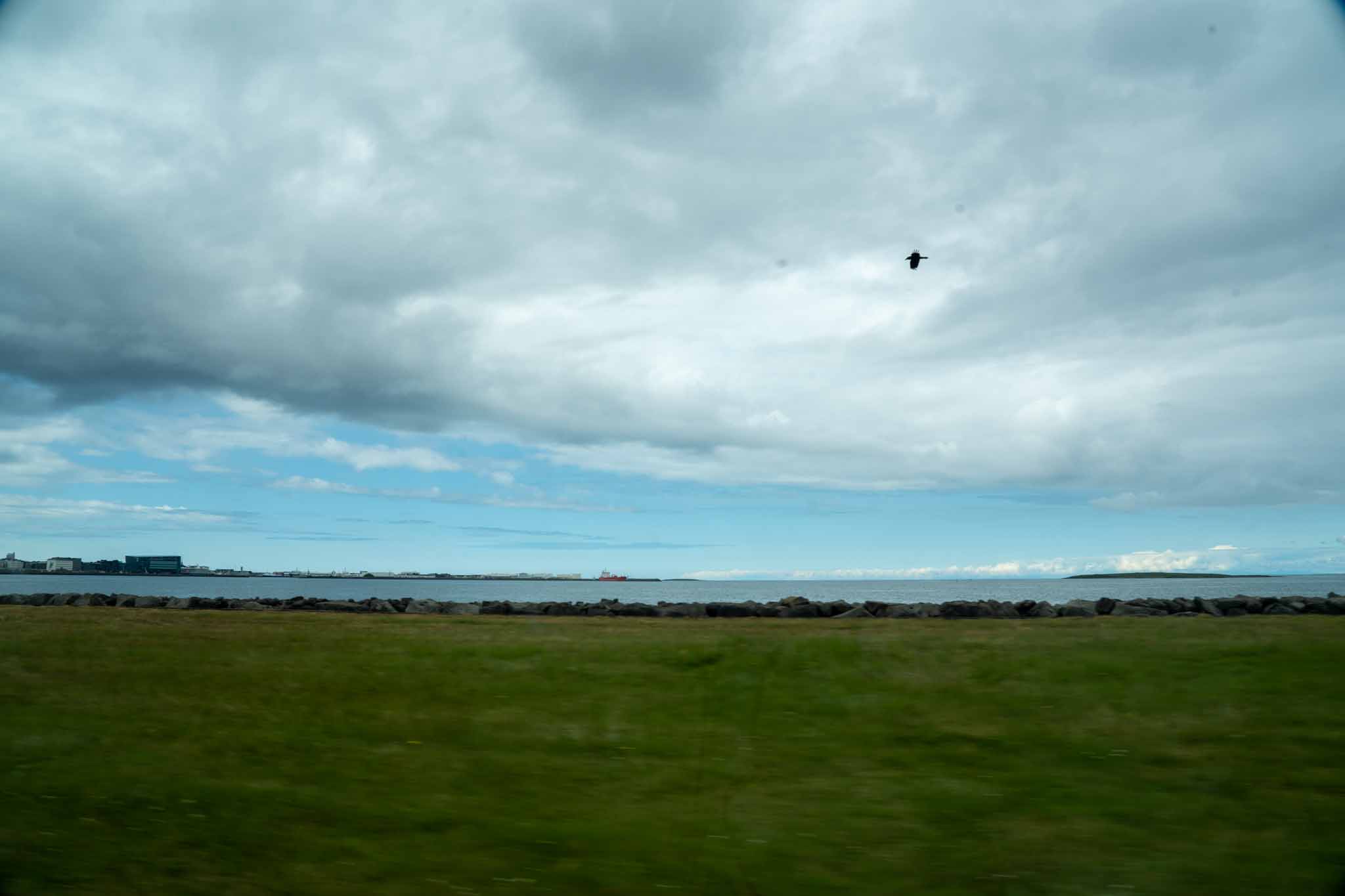 NISAで損したらどうなる？損益通算できない理由と対処法