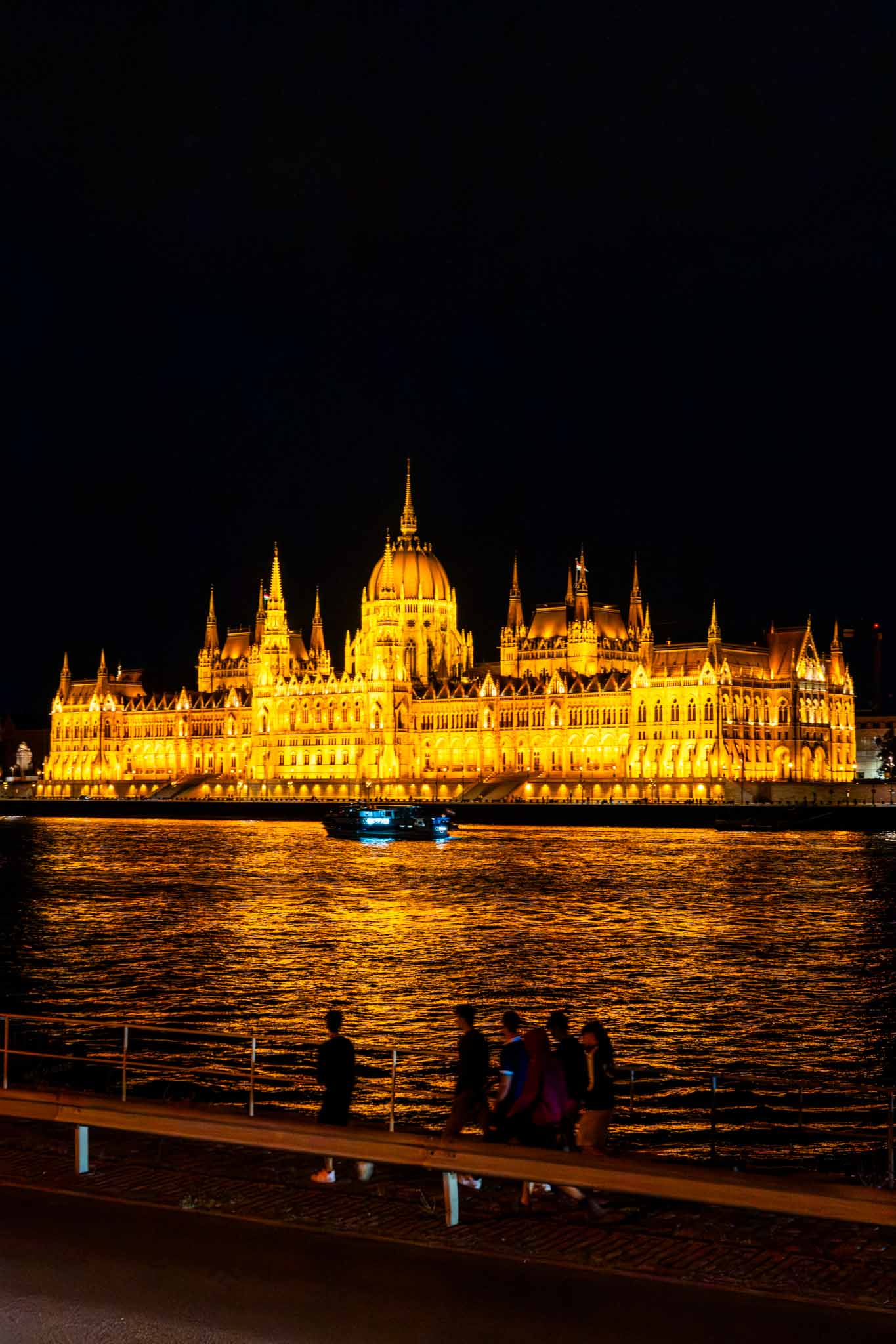 新NISAで年間360万円をフル活用する方法｜最速5年で1,800万円を埋める戦略