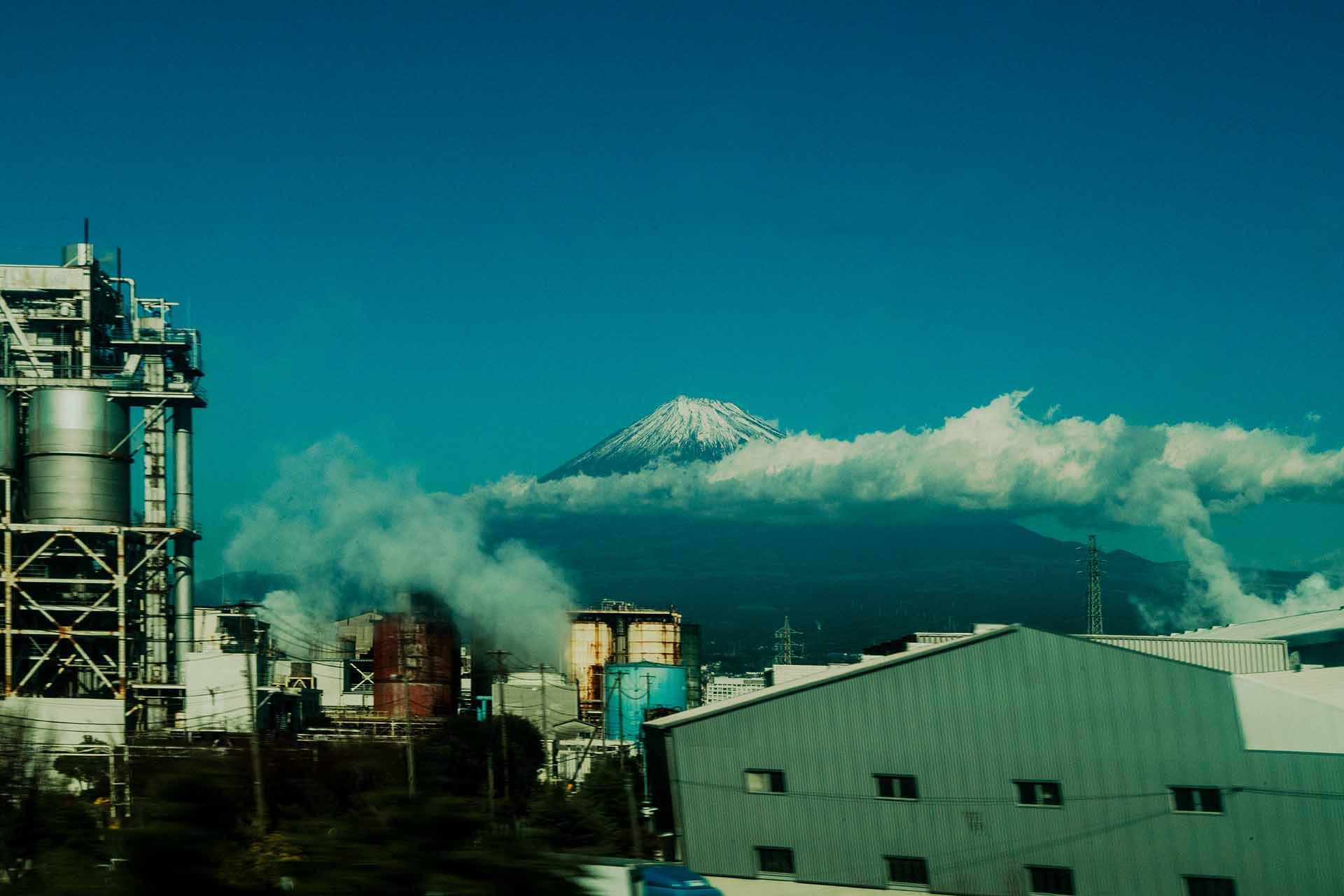 NVIDIA株上昇の背景｜H200チップ対中輸出緩和で何が変わる？